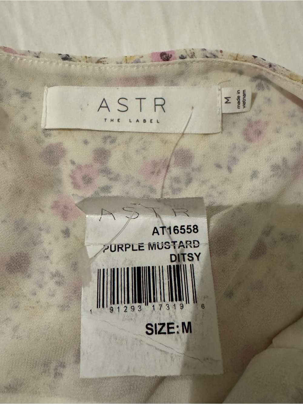 ASTR blouse - Picture 8 of 9